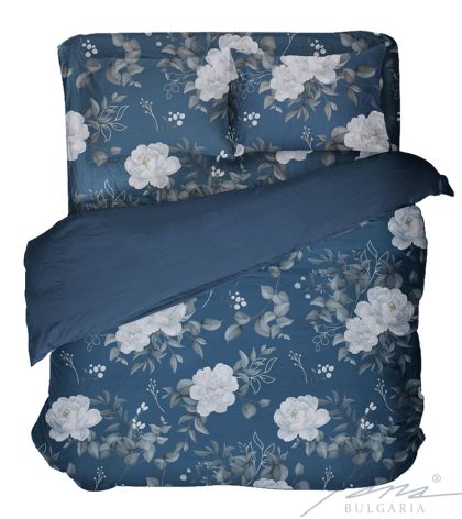 Women's two-tone intarsia sweater "O" neckline green