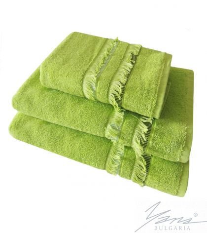 Хавлиена кърпа B 492 зелен