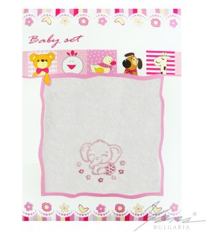 Комплект для новорожденного из микрохлопка с вышивкой в коробке белый