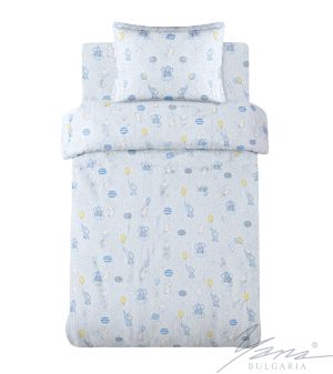 Children's bedding – blue clouds