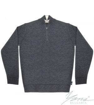 Men's thick wool zip up cardigan sweater in gray