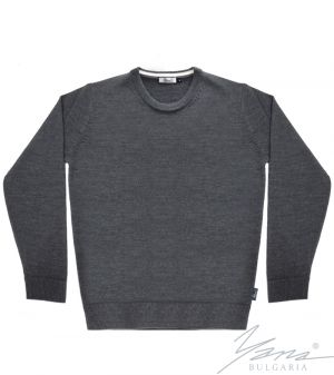 Men's thick wool round neck sweater  in gray