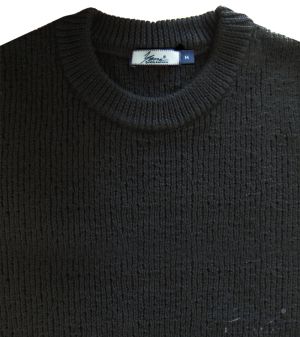 Women's crew neck sweater in light black